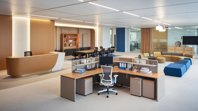5 Office Furniture Layout Strategies to Boost Team Collaboration and Communication