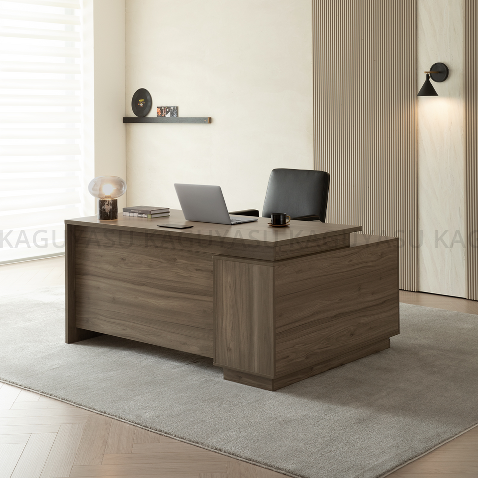 L Shaped Executive Desk With Storage And Privacy Panel LBZ-2141